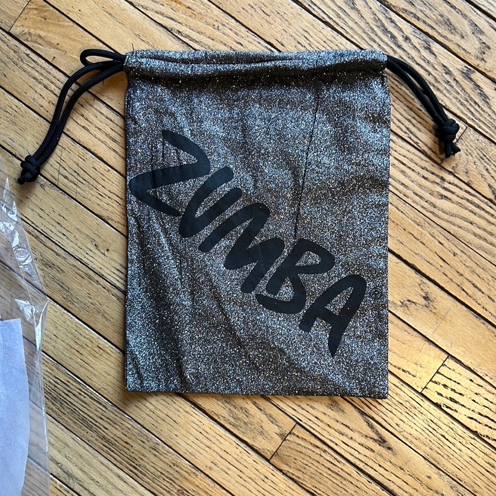 Zumba Wet/Dry Bag Waterproof Interior Draw Cord Top Close BRAND NEW in plastic